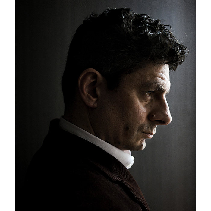 remy artiges photographie portrait Fiodor Rilov Paris 2013 Liberation © Rémy Artiges - Photographie